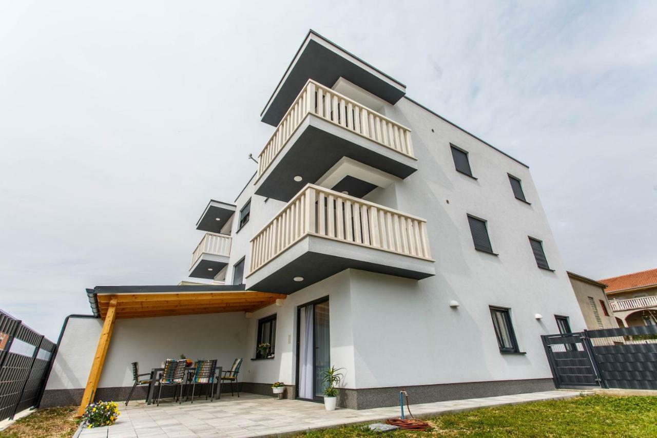 טרוגיר Apartment Ferias מראה חיצוני תמונה
