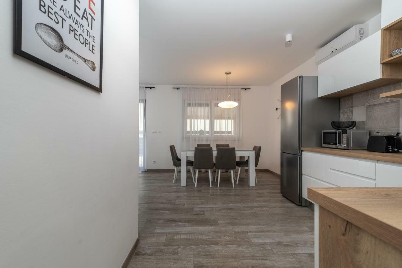 טרוגיר Apartment Ferias מראה חיצוני תמונה