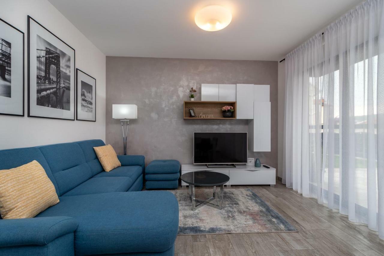 טרוגיר Apartment Ferias מראה חיצוני תמונה